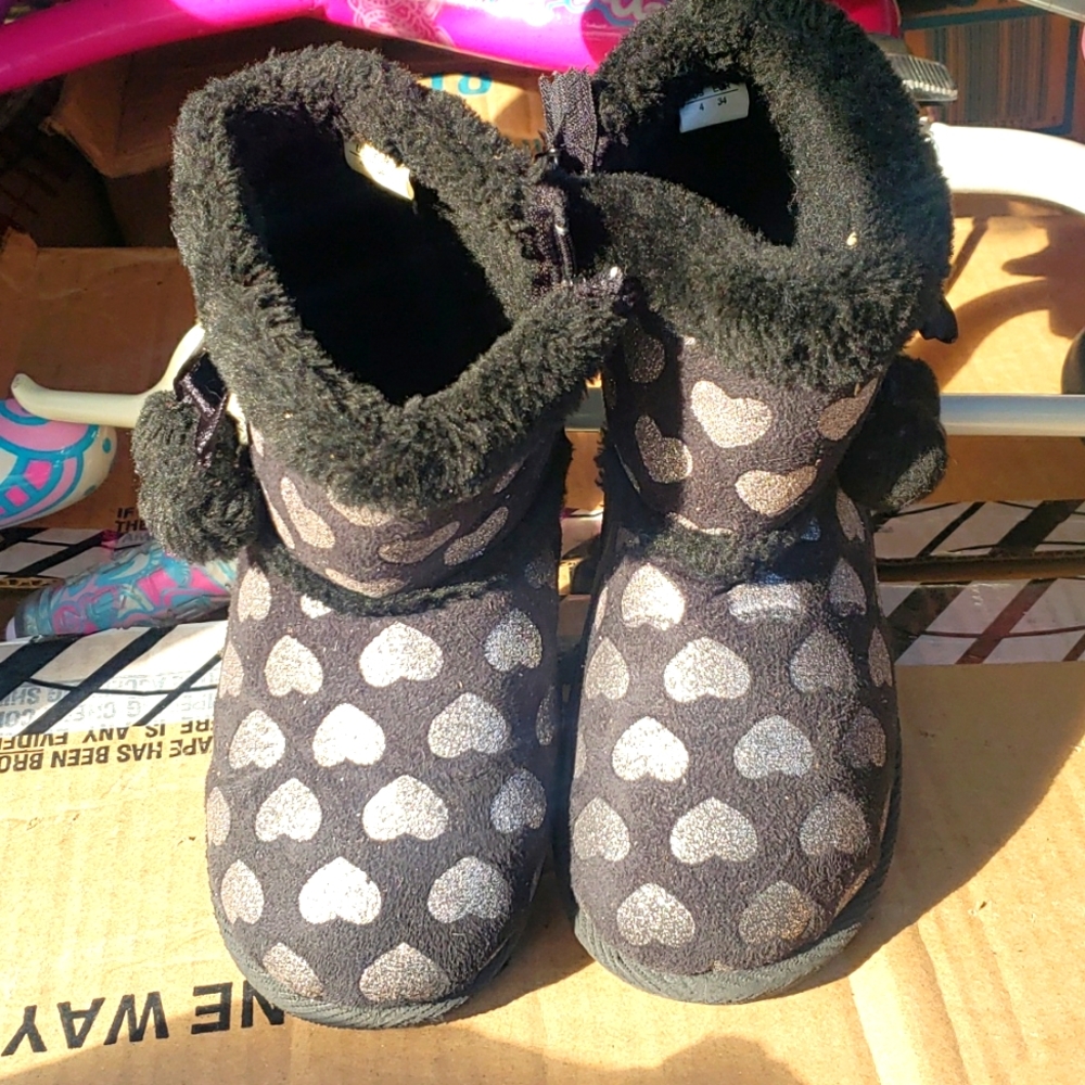 Girls Frisky booties